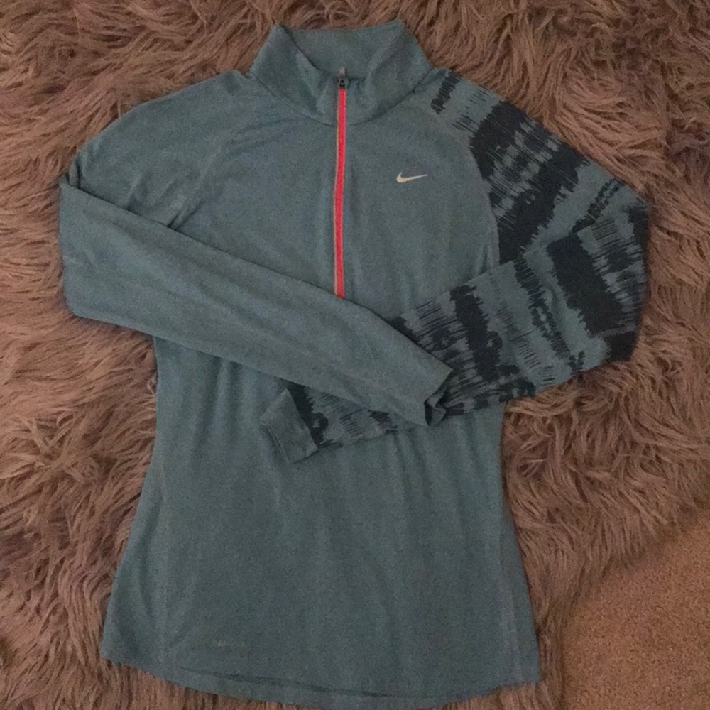 Nike dri-fit quarter zip